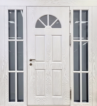 Парадная входная группа с терморазрывом, остеклением и панелями МДФ белого цвета со шпоном Парадная входная группа с терморазрывом, остеклением и панелями МДФ белого цвета со шпоном