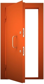 Металлическая дверь в КХО с оранжевым порошковым напылением Металлическая дверь в КХО с оранжевым порошковым напылением